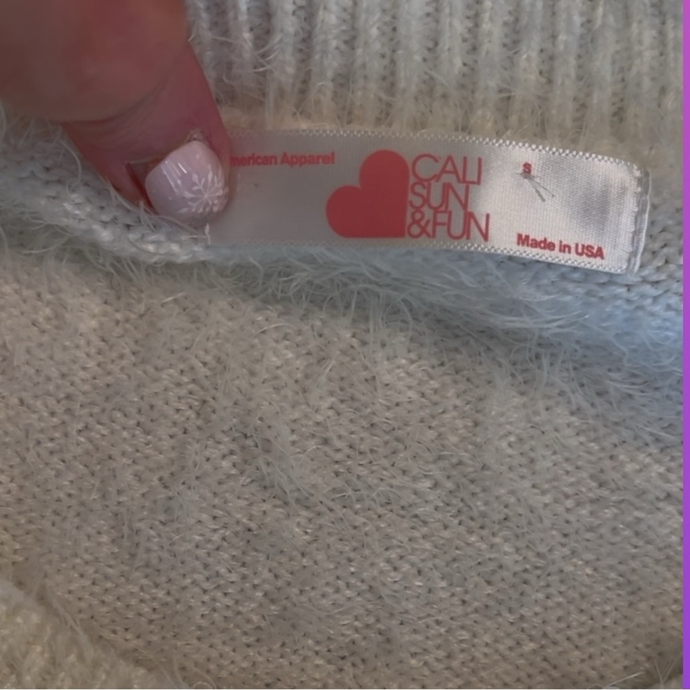 American Apparel fuzzy cropped top - Picture 10 of 14